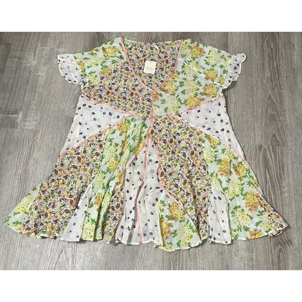 Free People XS Boho Patchwork Mini Dress Tunic Floral Paisley V-Neck Ruffle Hem
